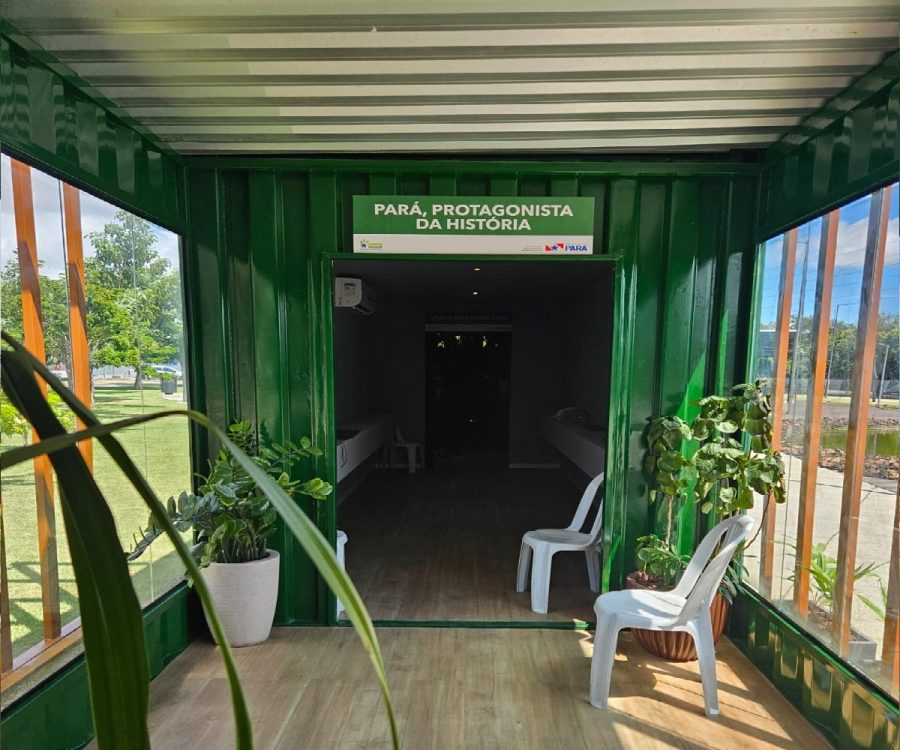 Projeto container marítimo 40 pés sob encomenda. Uma estrutura feita sob encomenda com 30 metros de comprimento e 65m² de área