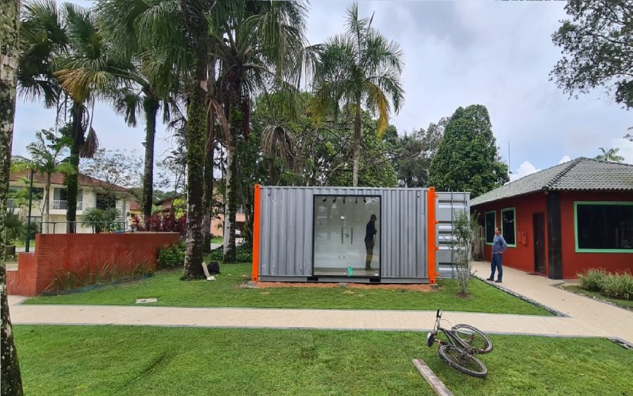 Loja conveniência Conteiner marítimo 20 pés 15m2